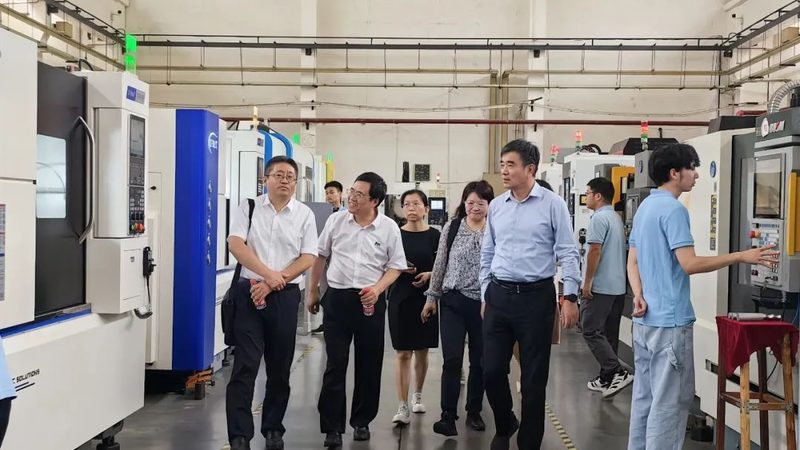 成都工程机械配件公司：揭秘核心部件的选型逻辑